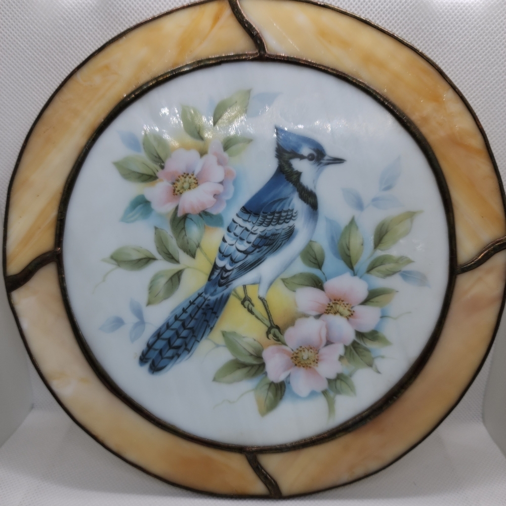 Vintage Bird and Flowers Round Suncather